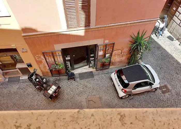 "campo De Fiori" By Flatinrome *